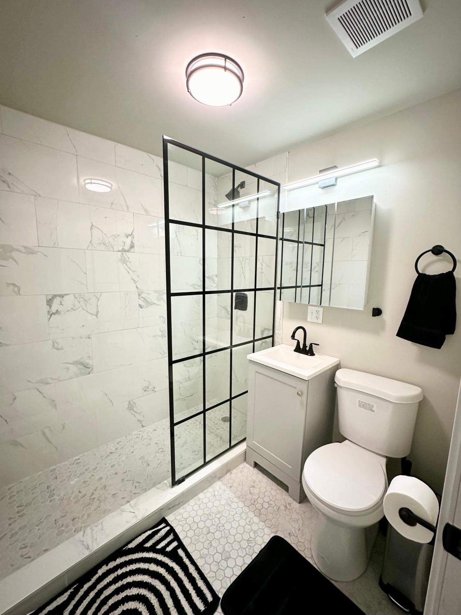 Smart - Pristine 3bd Oasis In #1r